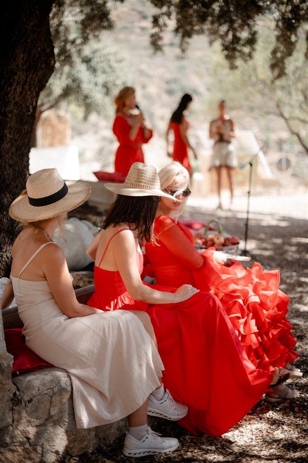 Celebrating the harvest at Arraigo del Amor