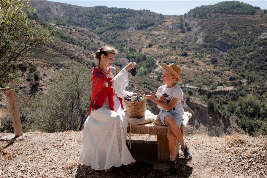 Guests enjoying an afternoon at the finca